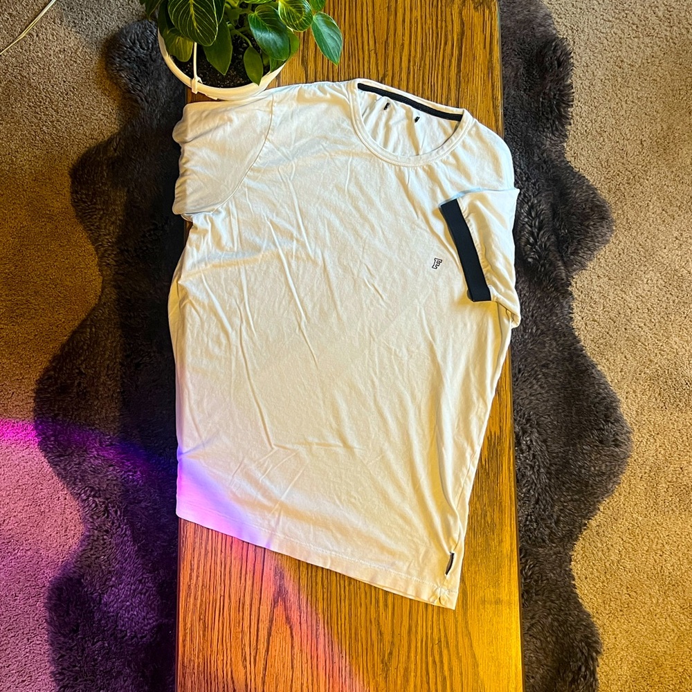 French Connection White Tee L